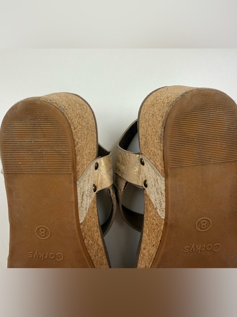 Boutique by Corkys Spring Fling Gold Strappy Studded Wedge Sandals Size 8 Women - Picture 9 of 10